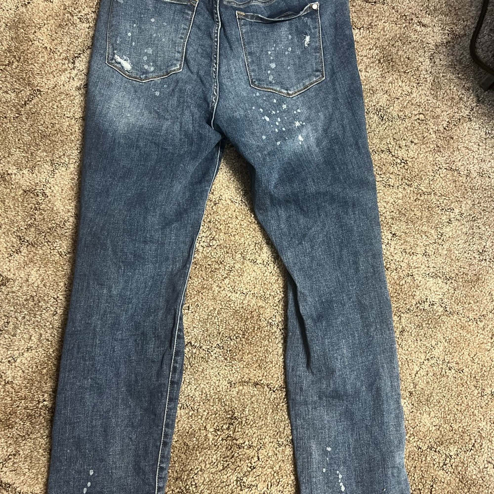 Judy Blue Boyfriend Fit Denim Jeans - Picture 3 of 3
